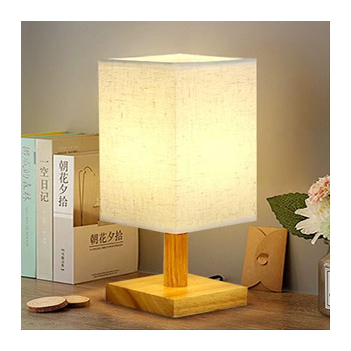 Lyfs LED Tischlampe im chinesischen Stil mit Stoffschirm in Beige und dimmbarer warmweißer Beleuchtung via USB-Anschluss - Bild 4
