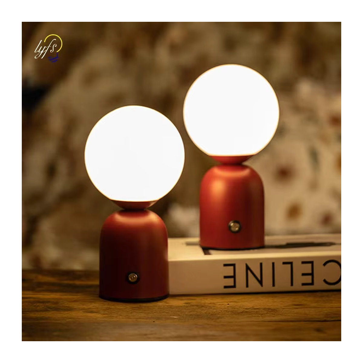 Lyfs Nordic LED Tischlampe mit Touch-Funktion und USB-Wiederaufladung, dimmbar, Skandinavisches Design, Mehrfarbig (Rot/Bunt) - Bild 2