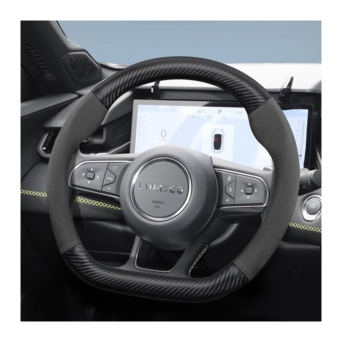 Lynk&Co Lenkradbezug aus Wildleder mit mattierter Kohlefaserstruktur in Schwarz für die Modelle 01 02 03 05 06 09 und Z20 Phev - Bild 1
