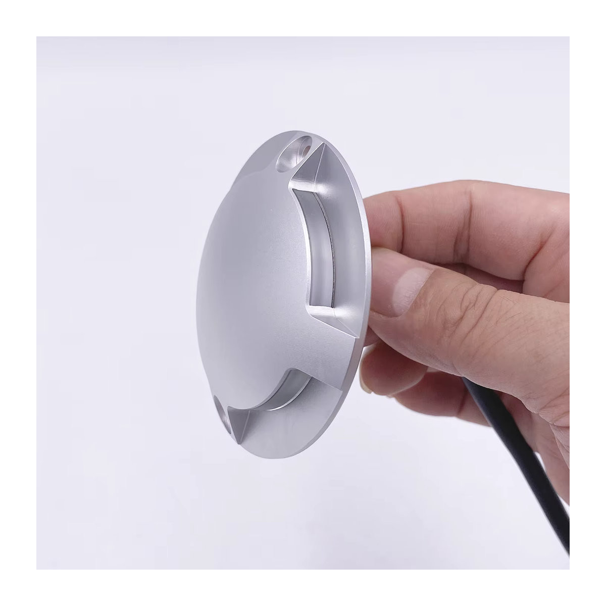 MAECHUANGYUAN Ultradünne LED Wegeleuchte mit 4 Löchern, IP67 wasserdicht, Silber, minimalistisches Design für Außenbereich und Garten - Bild 3