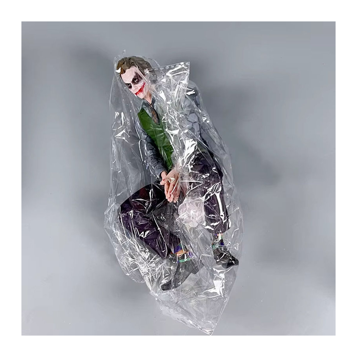Mafex Joker Actionfigur aus Kunststoff, mehrfarbig, Höhe: 24 cm - Bild 6