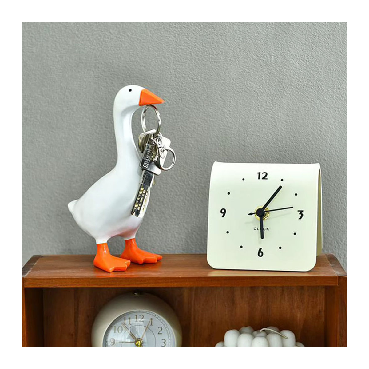 Magnetische Gans Schlüsselhalter Skulptur aus Kunstharz in Weiß zur Schreibtischdekoration - Bild 5