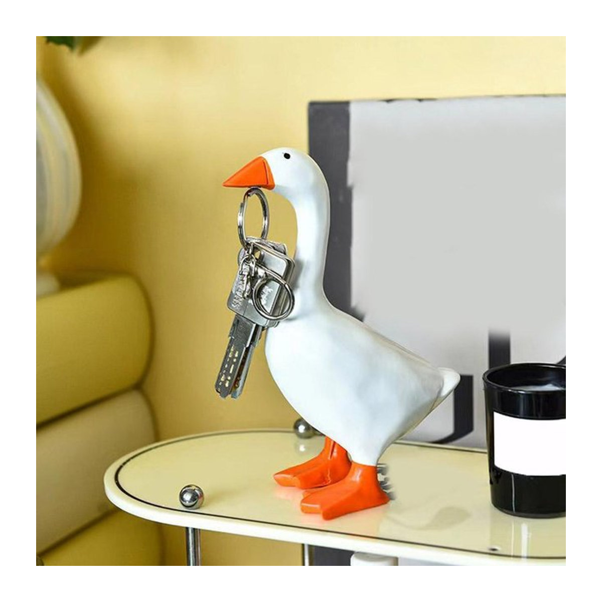 Magnetischer Schlüsselanhänger-Halter KITPIPI in Form einer Gans als dekorative Skulptur aus Kunstharz in Weiß - Bild 1