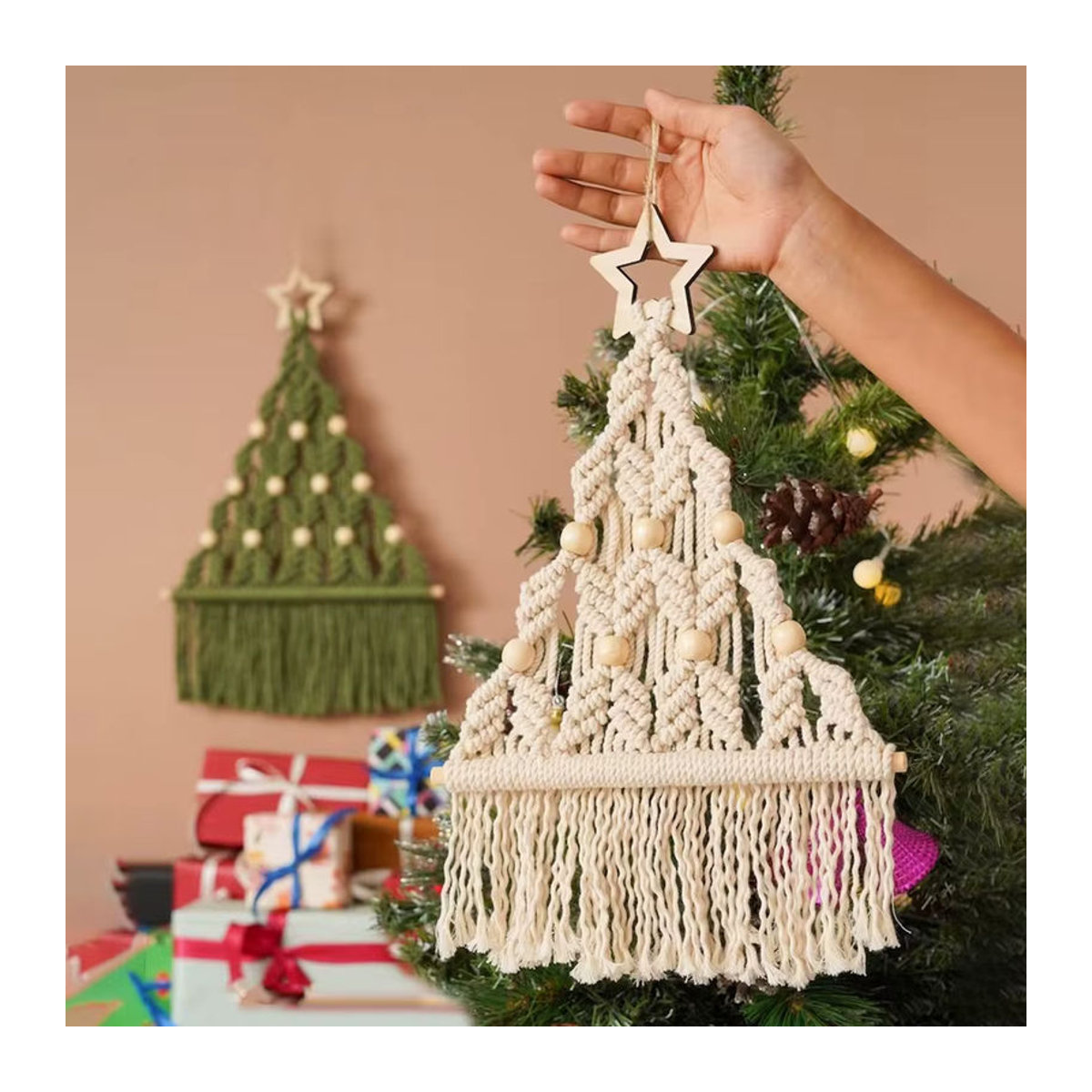 Makramee DIY Weihnachtsbaum Set zum Selbermachen – Boho Wanddeko aus Baumwolle in Mehrfarbig mit geometrischem Design - Bild 4