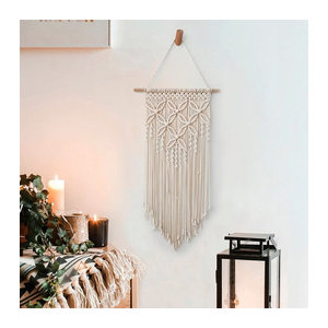 Makramee Wandbehang in Beige und Weiß, handgewebter Bohemian Wandteppich aus Baumwolle mit geometrischem Design, Breite: 80 cm, Höhe: 40 cm