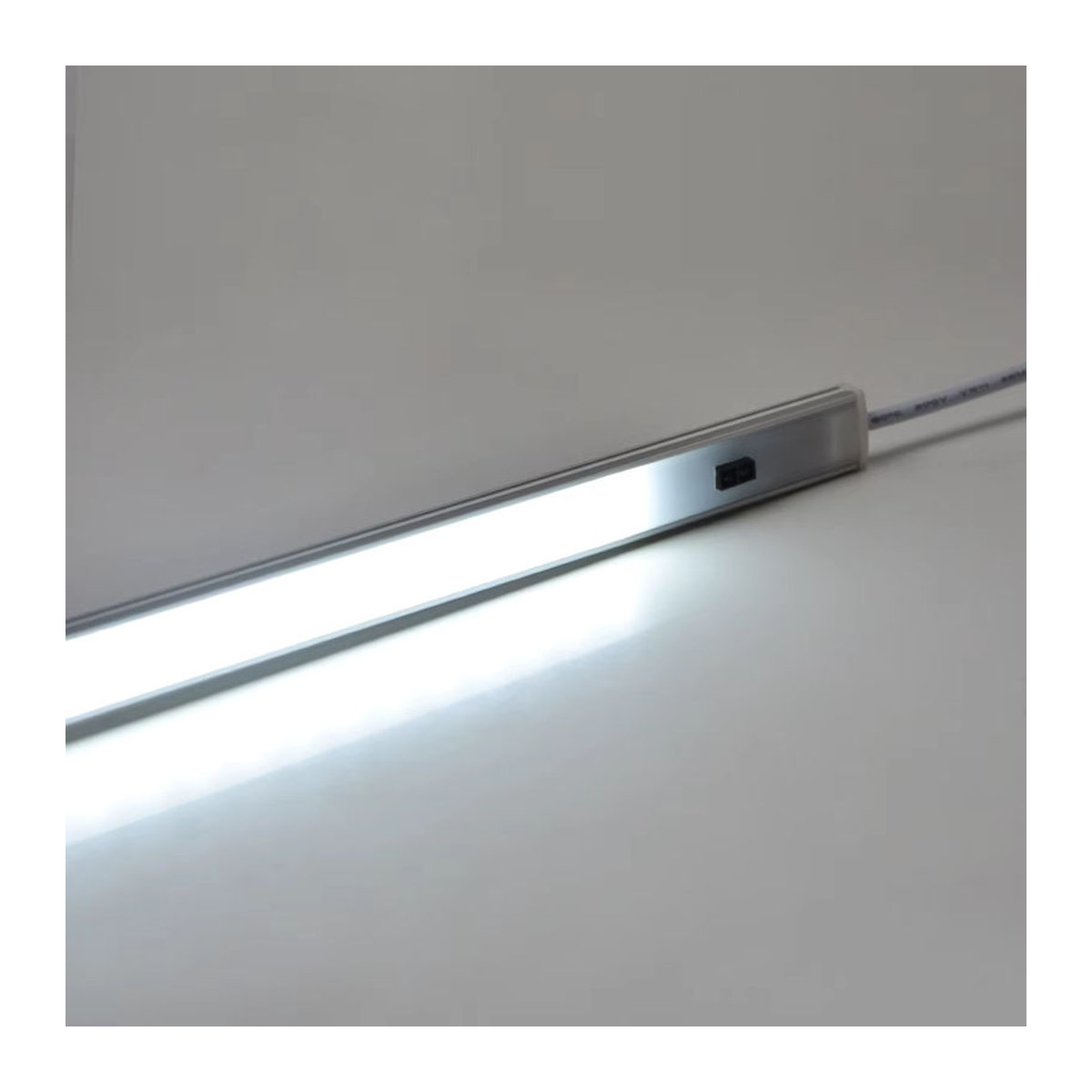 MALITAI LED Bar Lampe mit Bewegungserkennung für Schrank und Küche, Weiß, DC12V Möbelbeleuchtung - Bild 4