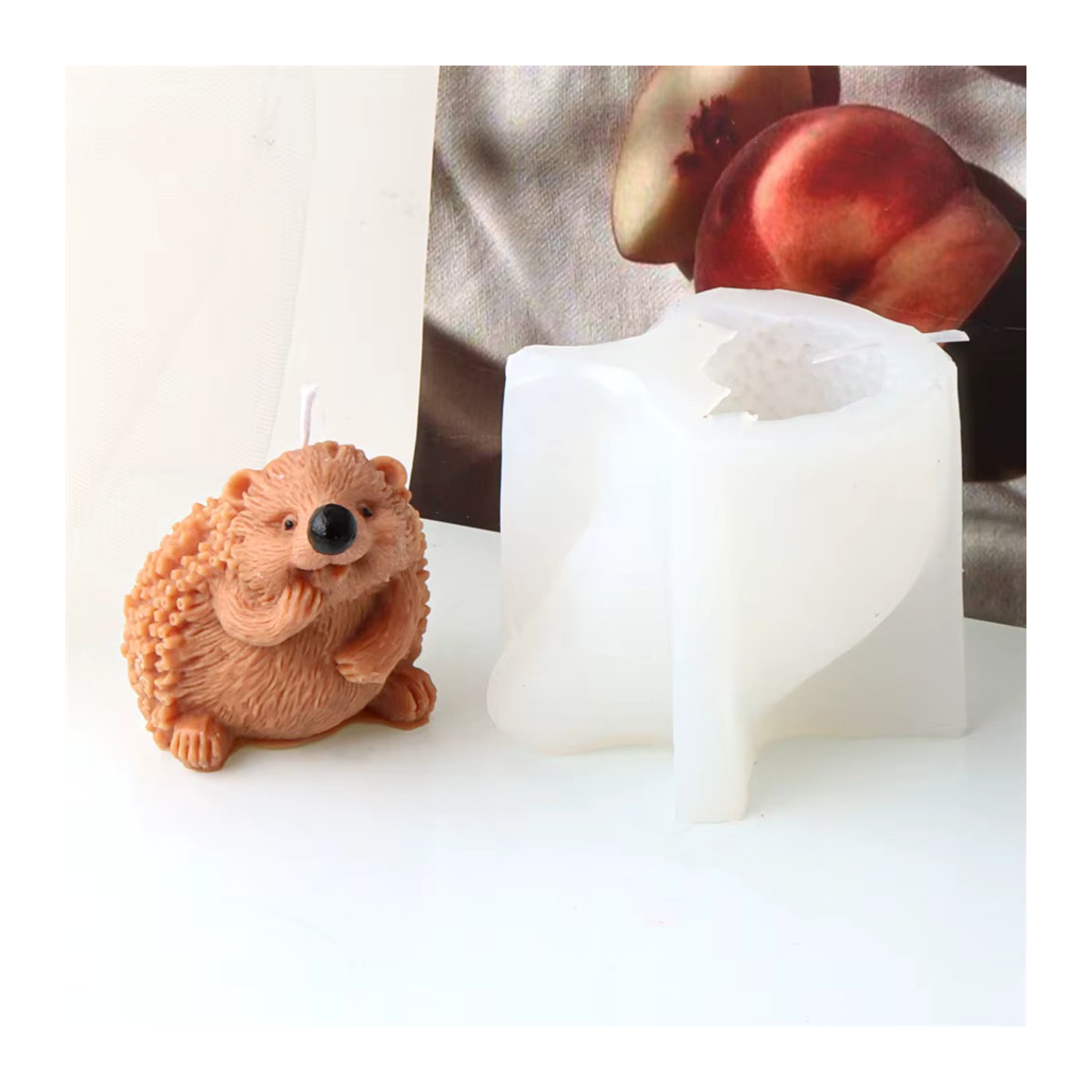 Marmot Igel Figurenkerze aus Wachs in Mehrfarbig als dekoratives Tier-Ornament für dein Zuhause - Bild 2