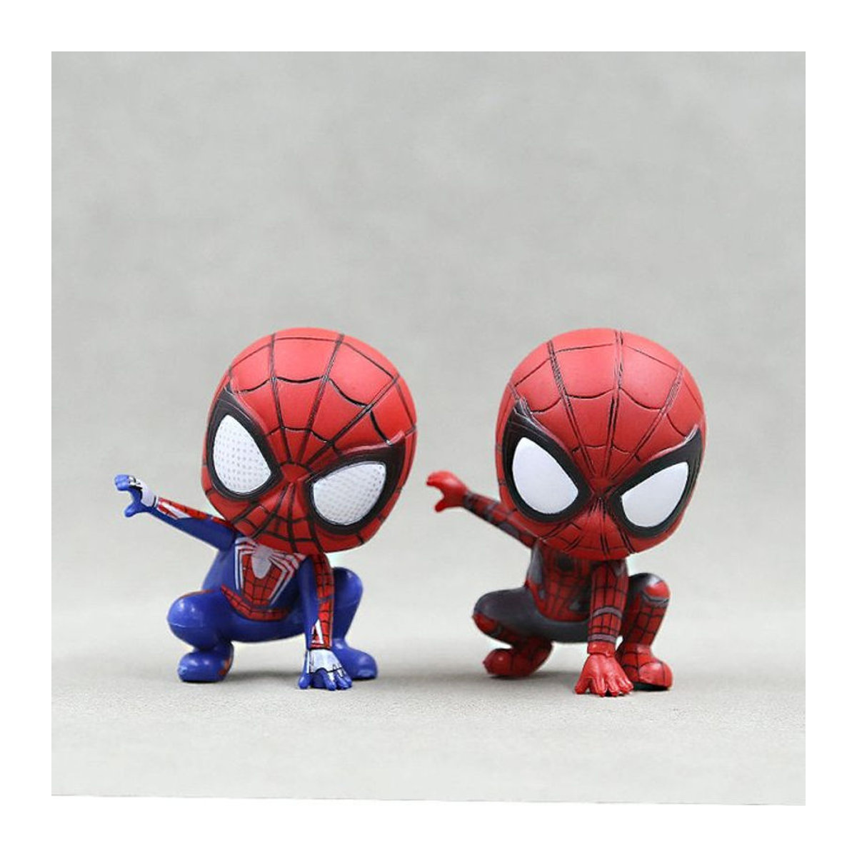 Marvel Avengers Spider-Man Kawaii Actionfigur in Rot aus Kunststoff als Dekoration und Sammlerstück für Kinder - Bild 1