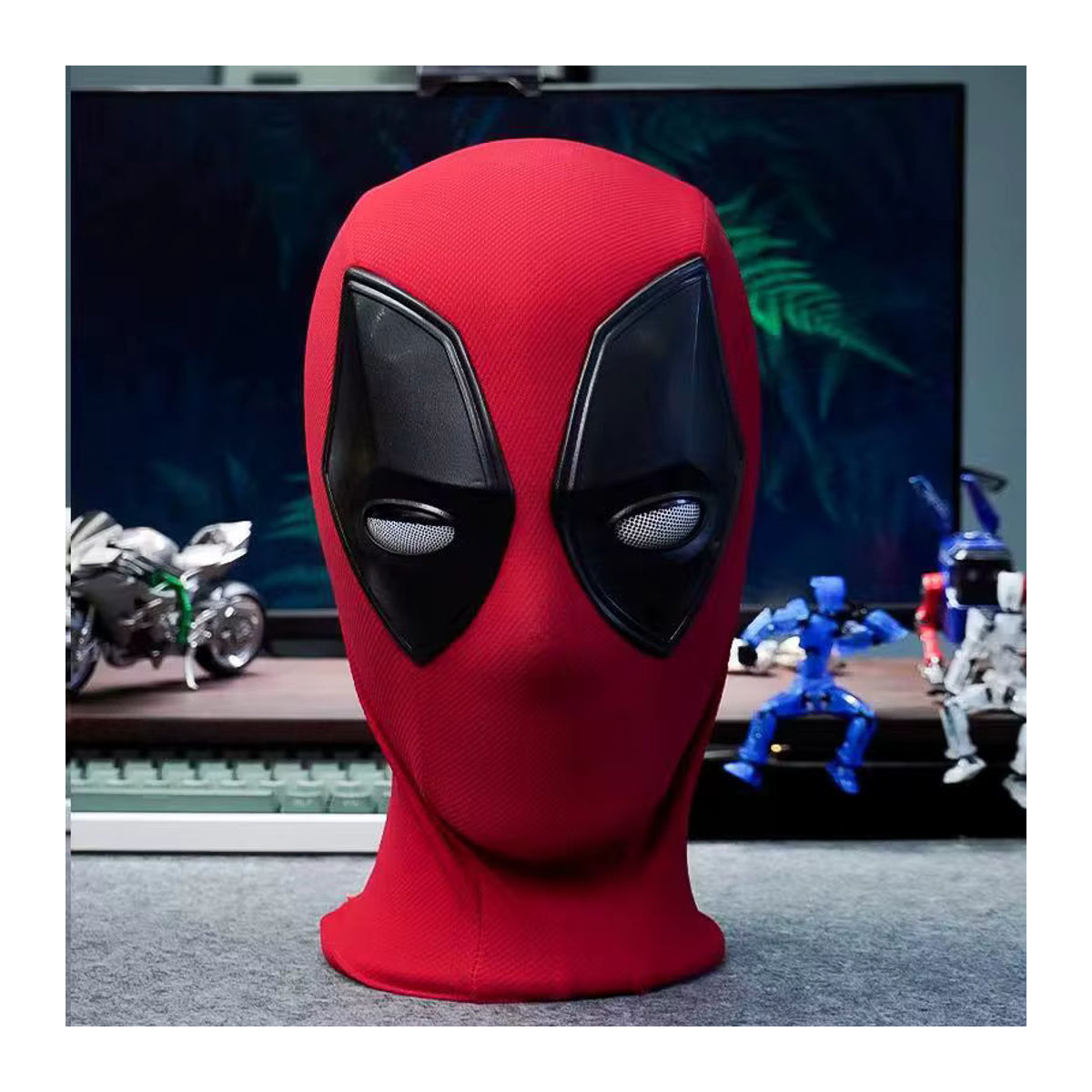 Marvel Deadpool Elektronische Desktop Dekoration mit Fernbedienung in Rot - Bild 4