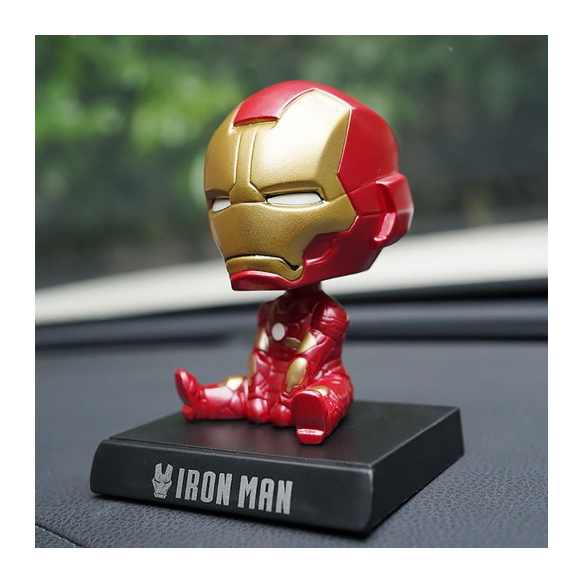 Marvel Iron Man Bobblehead Auto-Figur in Rot, 11 cm Tischdekoration aus Kunststoff für Kinder - Bild 1