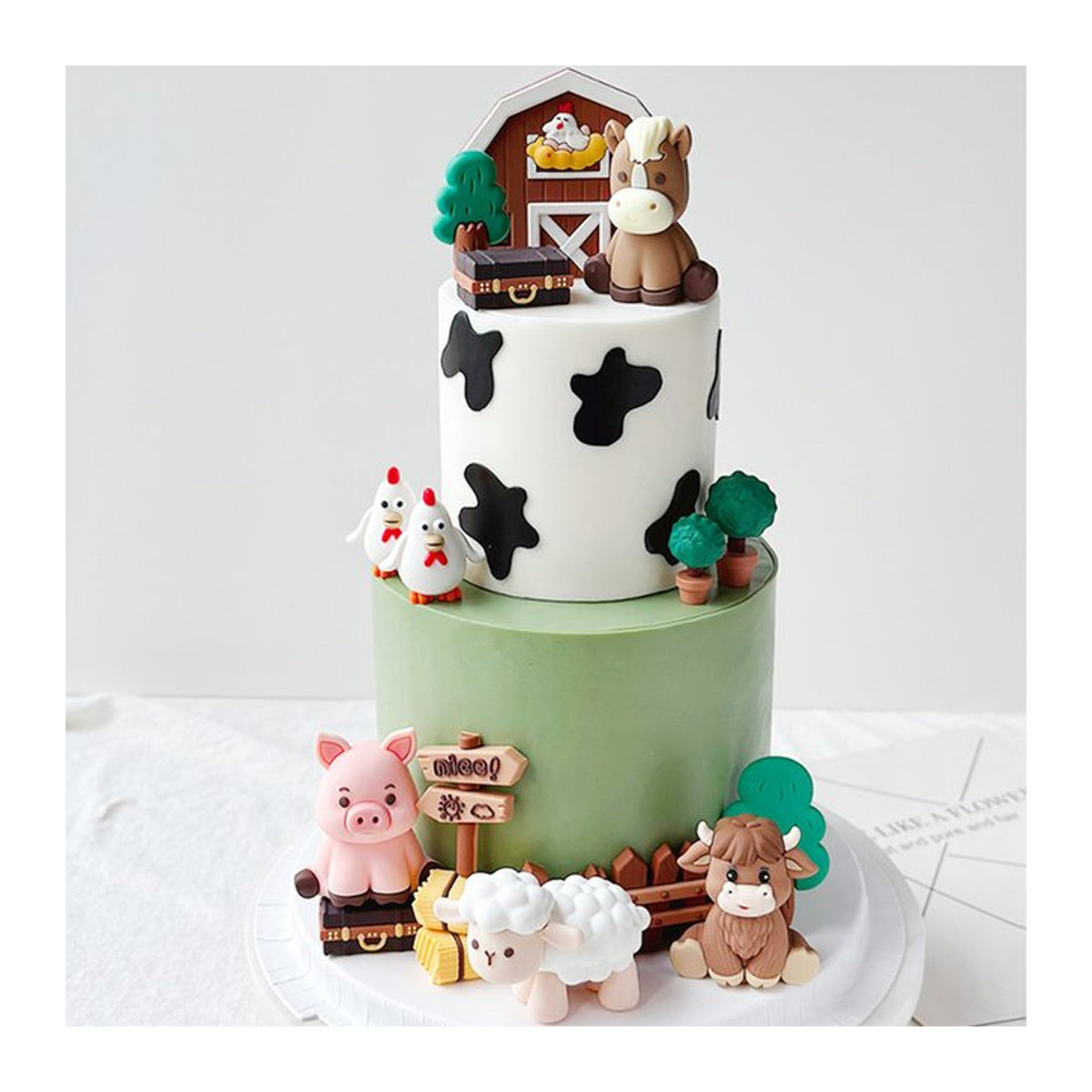 Mehrfarbige Bauernhof-Kuchendekoration aus Holz mit Bauernhoftieren für Kindergeburtstage und Partys - Bild 1