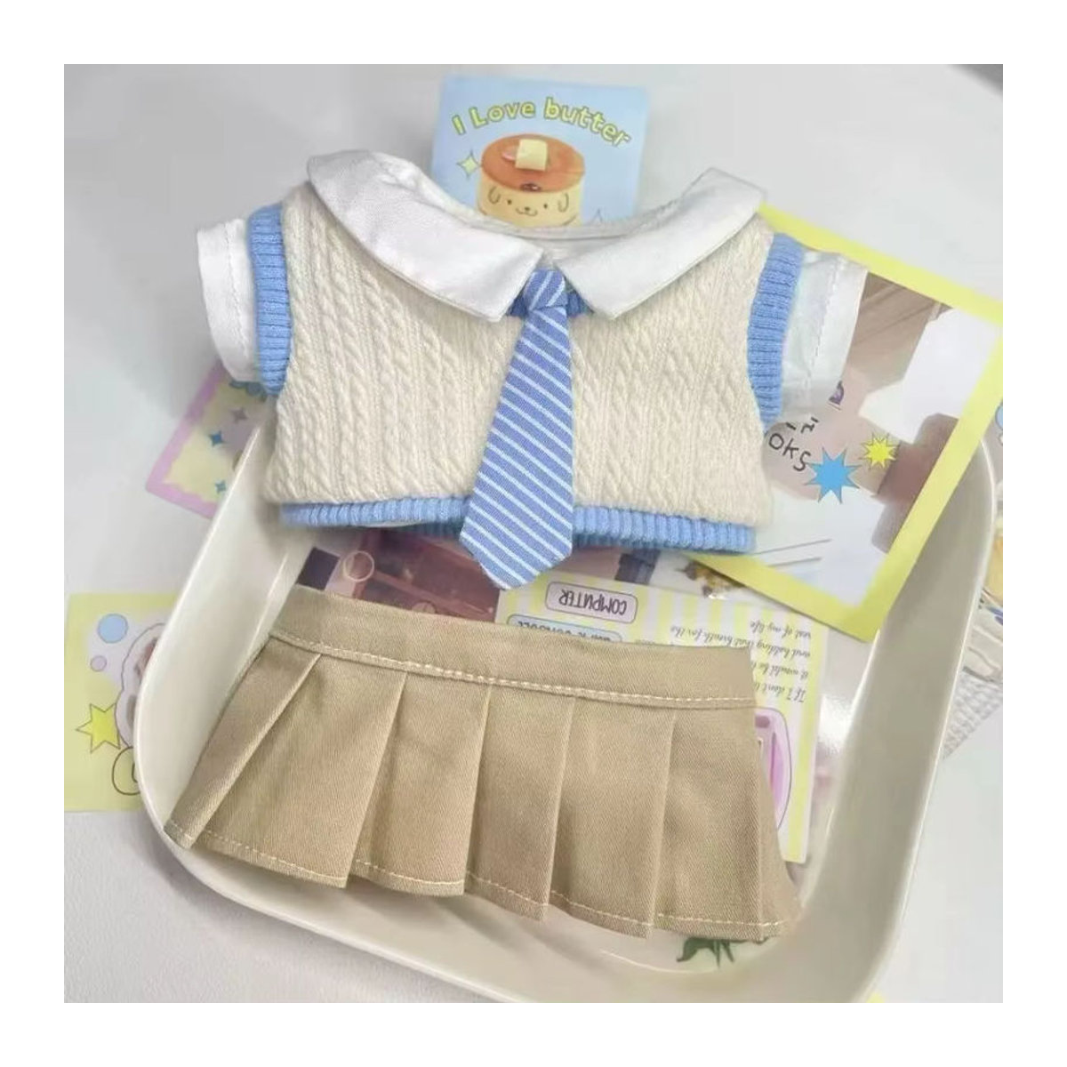 Mehrfarbiges Cosplay-Kleid aus Baumwolle für 20 cm Puppen als Ersatzset mit Pullover und Paar-Kleid - Bild 1