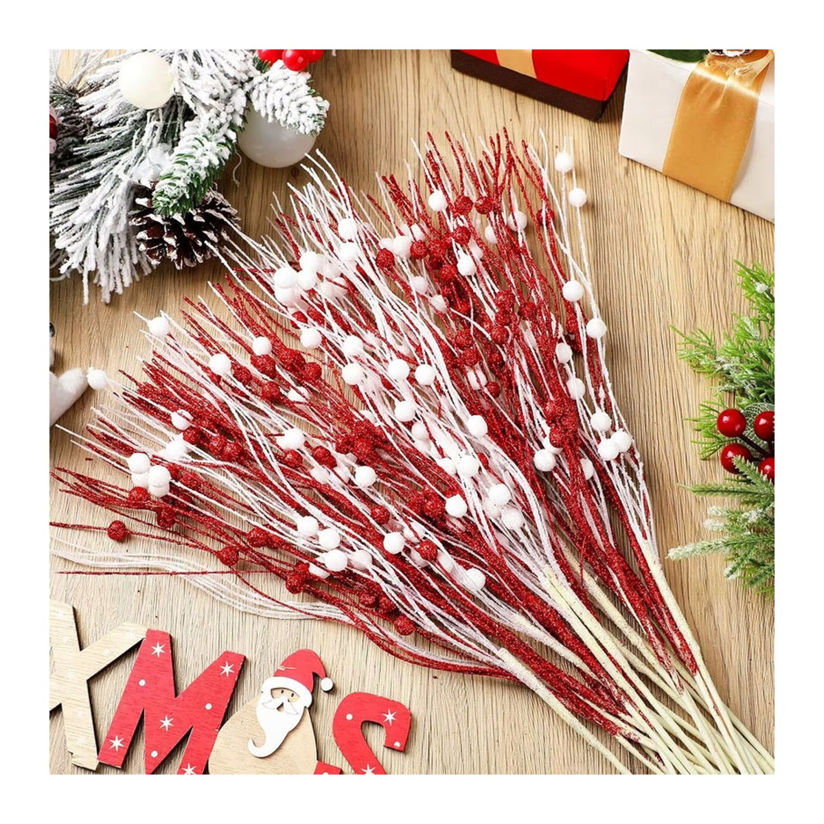 MENGHAO Weihnachtsdekoration Set aus 3 Stück künstliche Beerenzweige in Rot und Gold als Hängeornament für Weihnachtsbaum und Kranz - Bild 1
