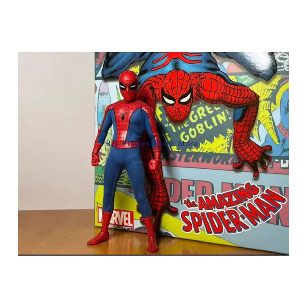 Mezco Spider-Man Peter Parker Actionfigur in Rot, Höhe: 15,2 cm - Bild 6