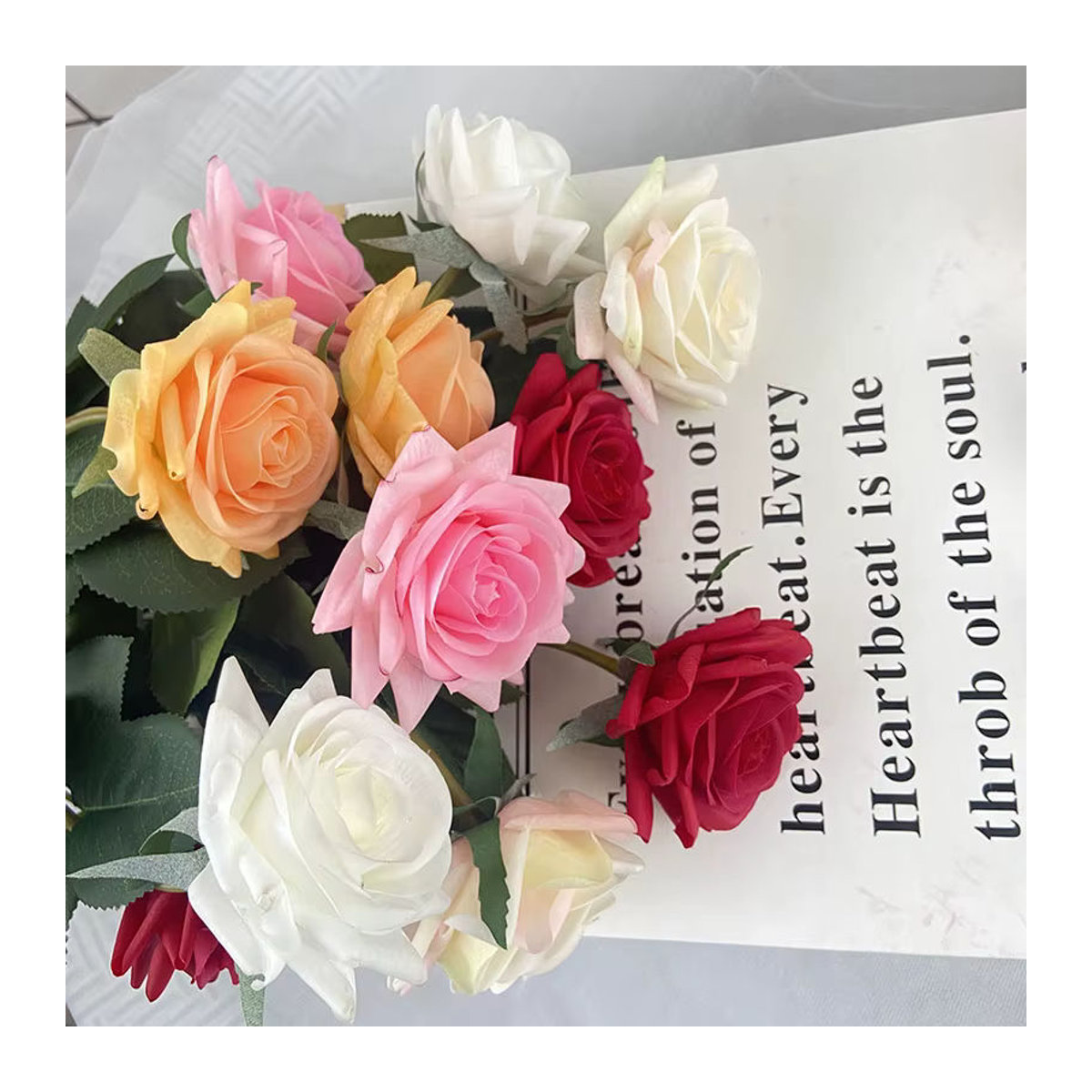 MHONTILY 12er Set Künstliche Rosen aus Latex in Orange und Mehrfarbig als Real Touch Blumenbouquet für Hochzeiten, Geburtstage und Dekorationen - Bild 2