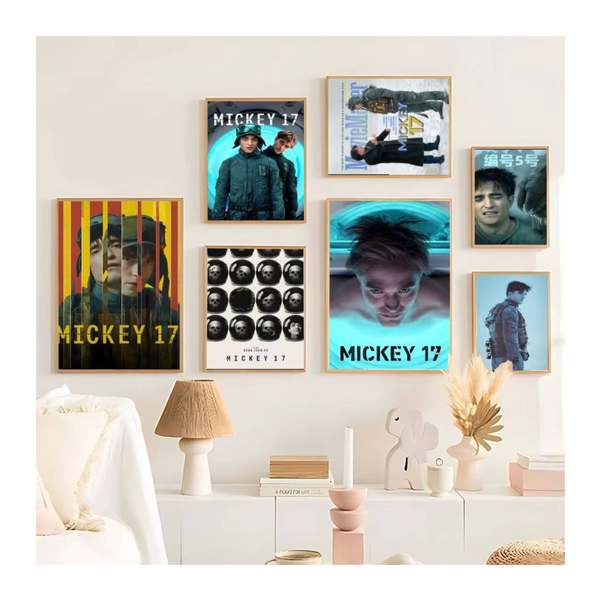 Mickey 17 Porträt Poster von 52TOYS, mehrfarbiges Wandbild aus Papier, rechteckiges Hochformat für deine ästhetische Wanddekoration - Bild 2