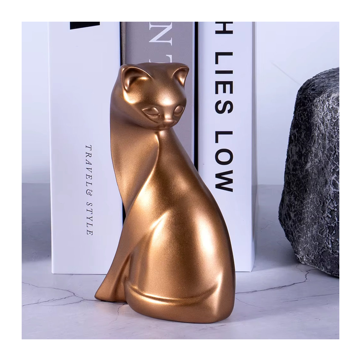 Milsccat Dekorative Katzen-Figuren aus Kunstharz in Gold und Weiß als ästhetische Tischdekoration und Hochzeitsgeschenk - Bild 2