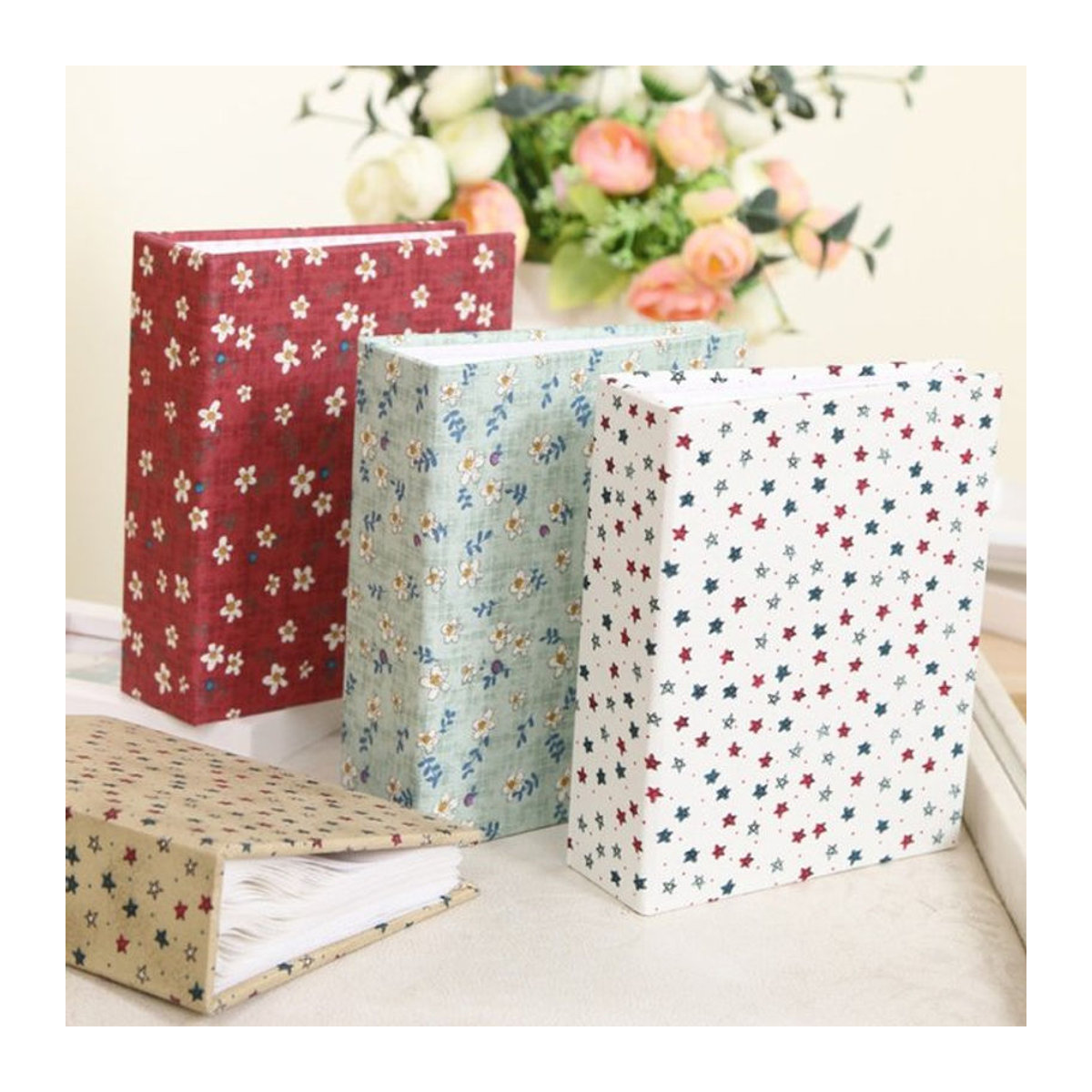 Mini Fotoalbum Little Floral Star in Bunt mit 100 Taschen für 6 Zoll Fotos als Scrapbook und DIY Bilderetui - Bild 1
