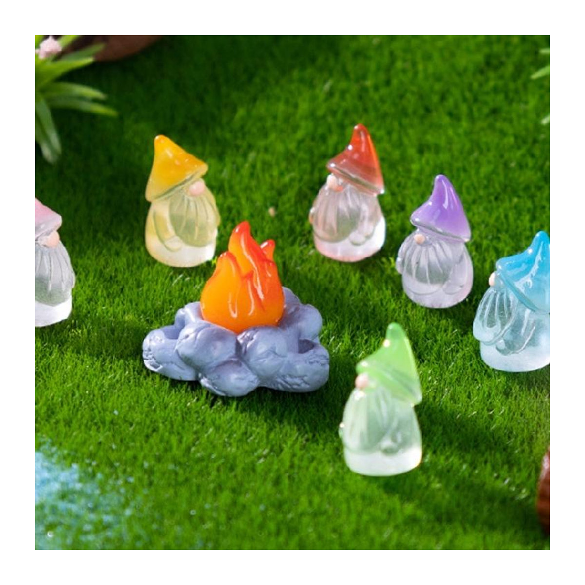 Mini-Gnome-Statue aus Kunstharz in Mehrfarbig als dekorative Gartenfigur für deinen Hof, Rasen und Heim - Bild 2