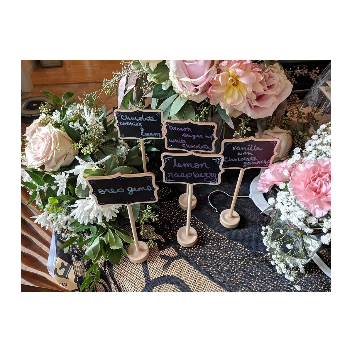 Mini-Tafel aus Holz in Schwarz mit Stift und Ersatzaufklebern für Party-Lebensmitteletiketten und Nachrichten, rustikales Design, stehend - Bild 5