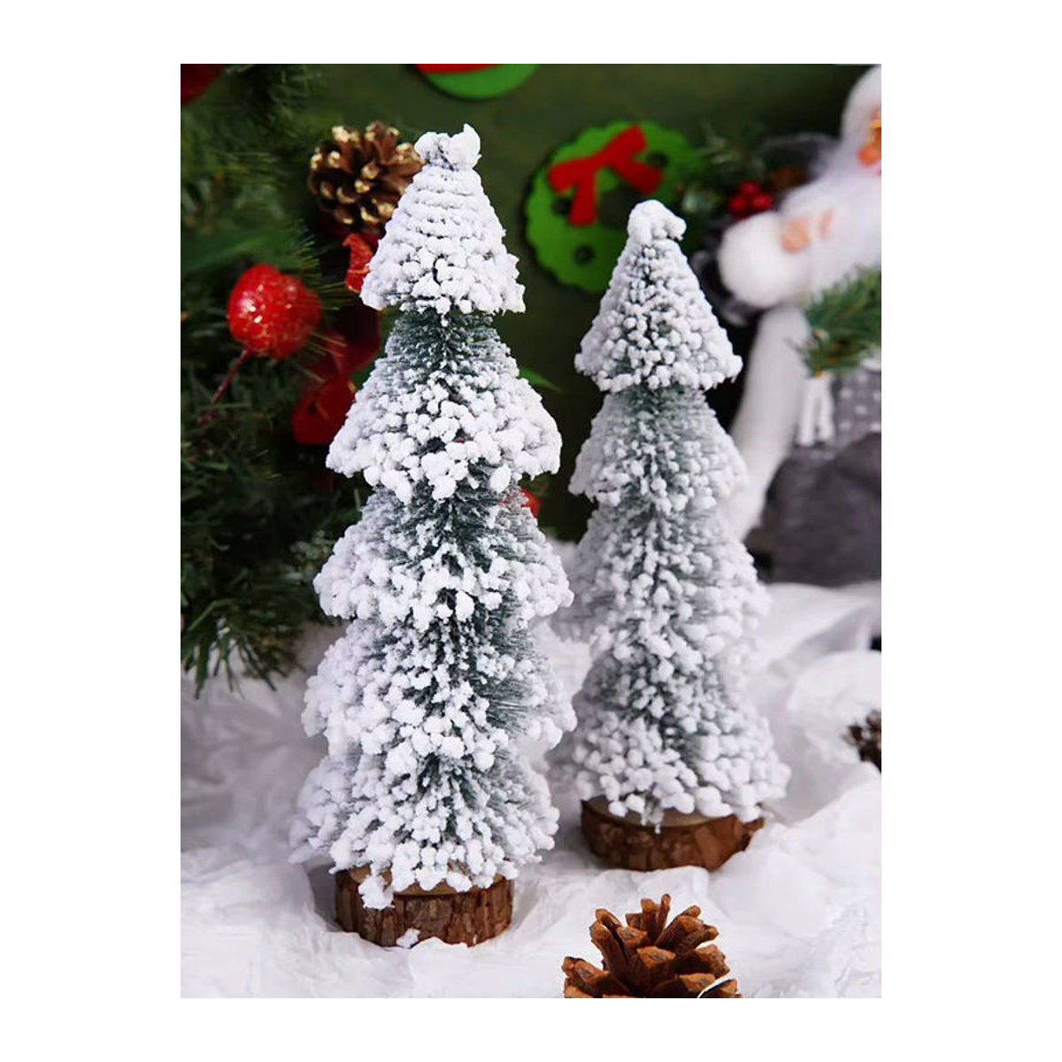 Mini Weihnachtsbaum aus Holz in Weiß als Dekoration für dein Zuhause und deine Weihnachtsfeier - Bild 4