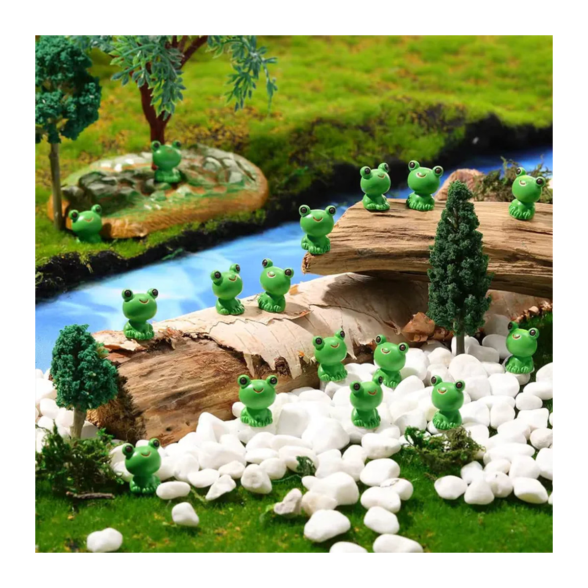 Miniaturfiguren aus Kunstharz in Form von grünen Fröschen für dein DIY Fee Topf Bastelprojekt und Mikrolandschaften, 5 Stück - Bild 2