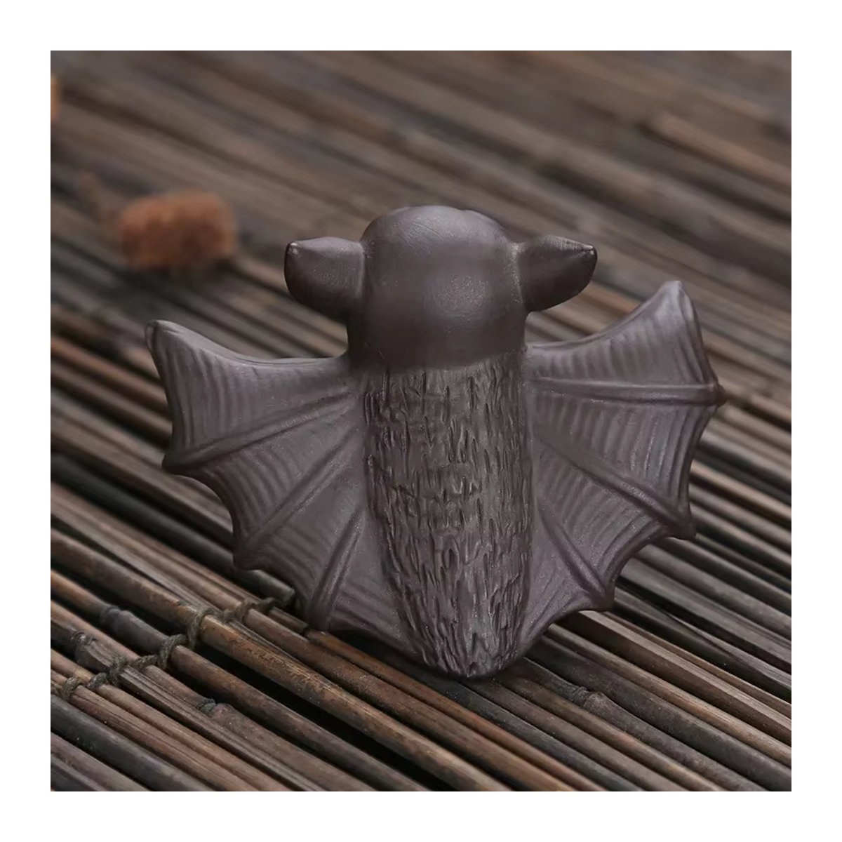 MINIDEAL Chinesisches Zisha-Teehaustier Fledermaus aus Keramik in Lila und Schwarz - Bild 3