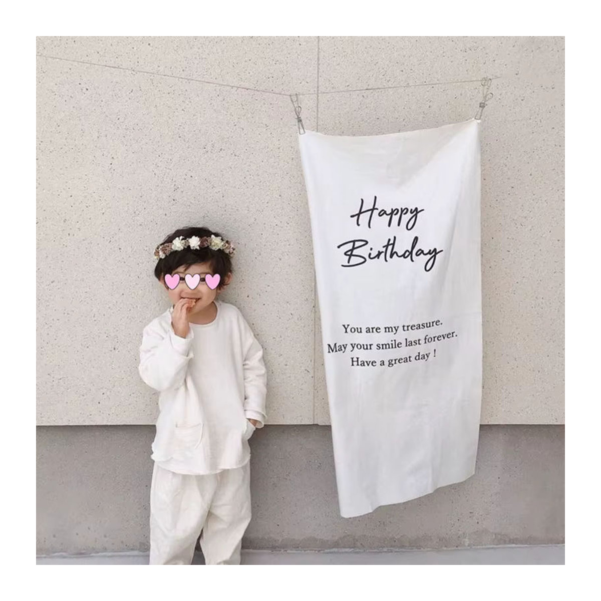 Minimalistische Geburtstag Dekoration aus Textil mit Alles Gute zum Geburtstag Schriftzug in Weiß - Bild 2