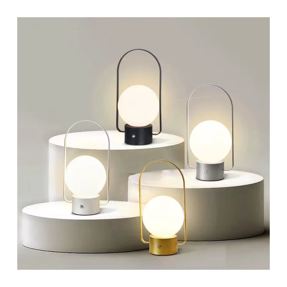 Minimalistische LED Tischlampe in Weiß im skandinavischen Design aus Metall für Wohnzimmer und Camping - Bild 2