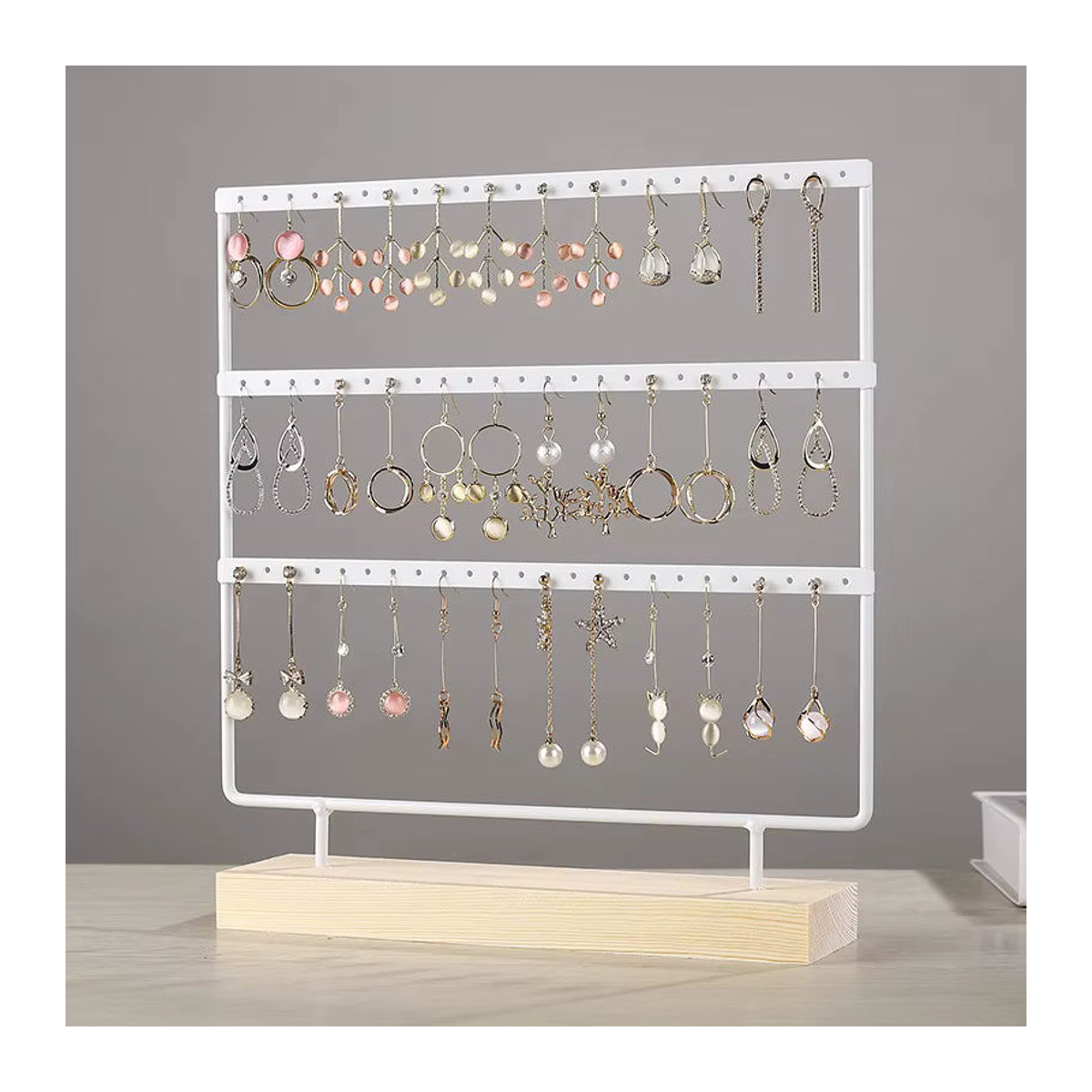 Minimalistisches Schmuckdisplay aus Holz für Ohrringe und Anhänger, stehend, rechteckig, Braun/Schwarz - Bild 2