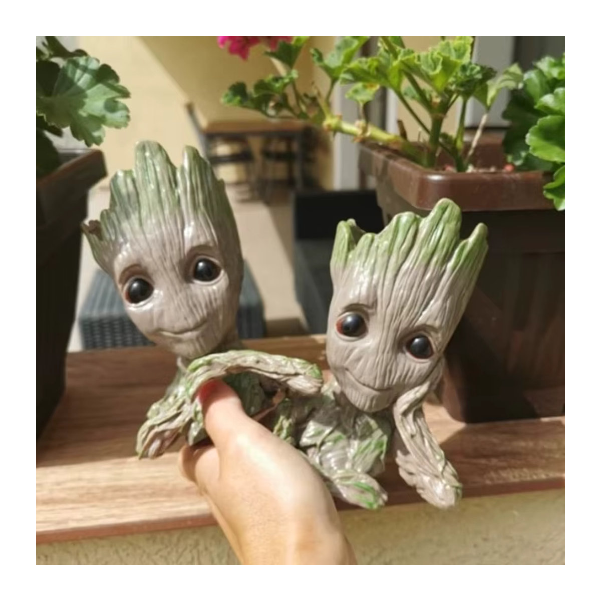 MINISO Miniatur Modell Groot Figur aus Kunstharz, braun, Höhe: 5 cm - Bild 5