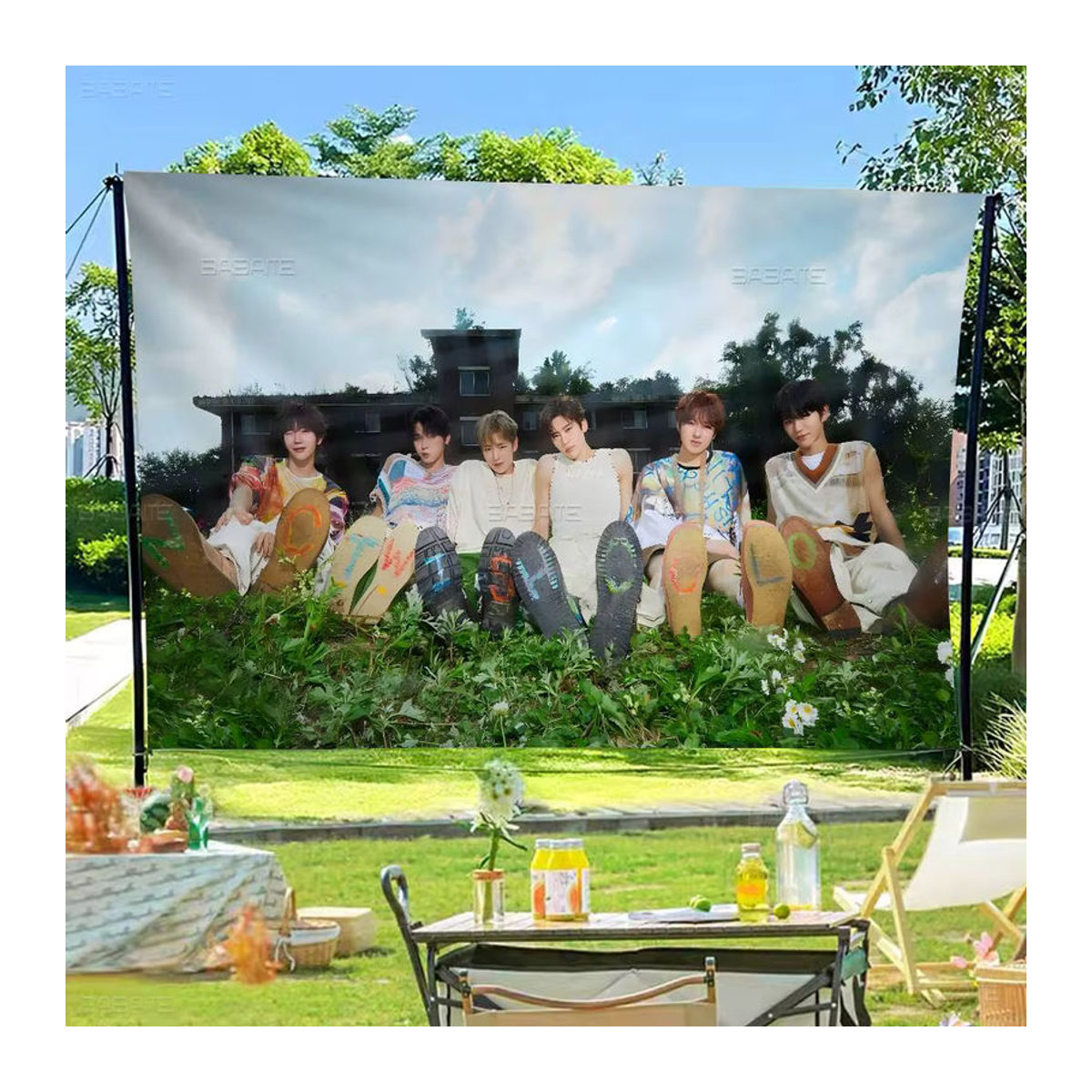 MINISO NCT Wish Stoff-Hängebanner Porträt Mehrfarbig B: 70 cm, H: 50 cm - Bild 5