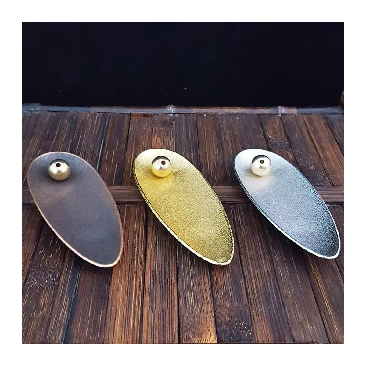 MINITAKING Weihrauchstäbchenhalter aus Metall im japanischen Zen-Minimalismus, mehrfarbig, oval und stehend - Bild 1