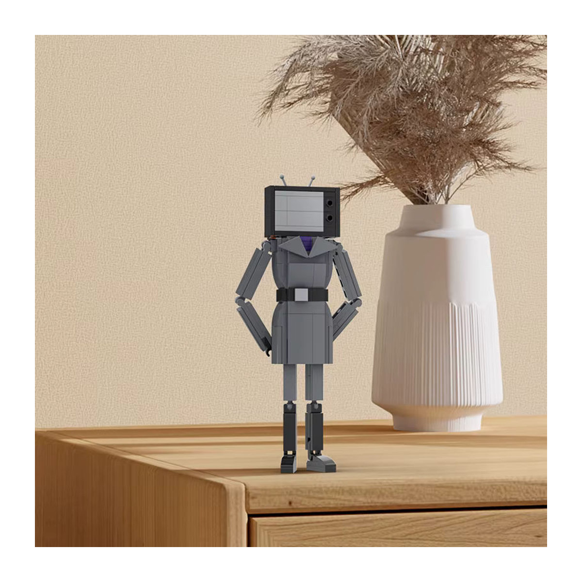 MOCBUILDING Modellfigur Weibliche Fernseh-Prominenz aus Kunststoff in Grau - Bild 3