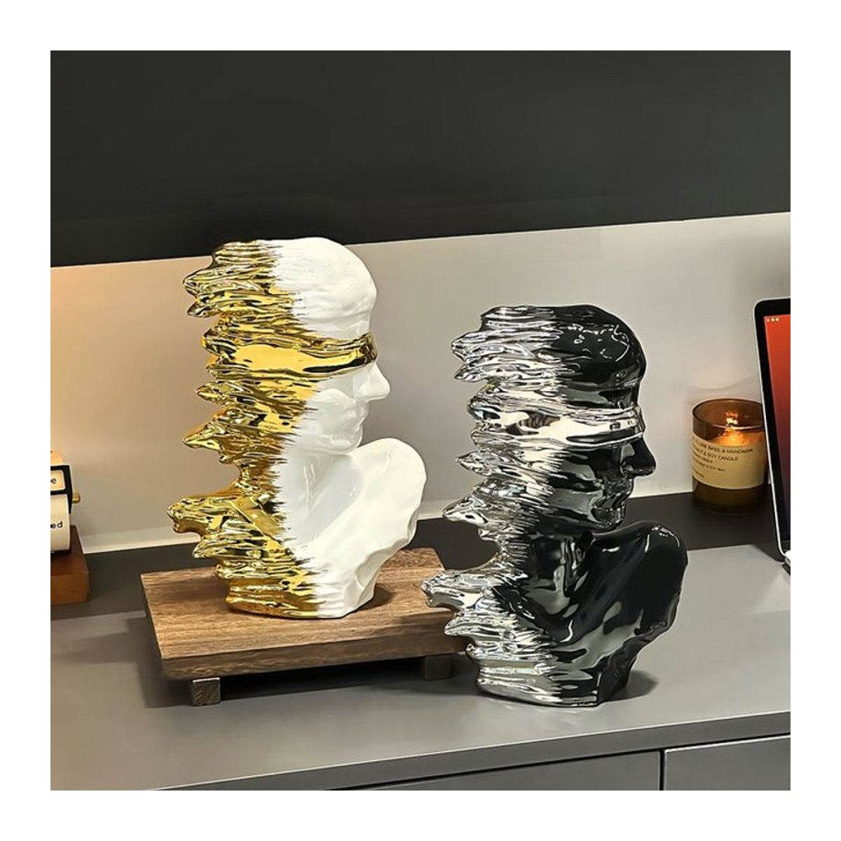 Moderne abstrakte Keramikfigur als dekoratives Kunstwerk für dein Zuhause in Schwarz, Silber oder Mehrfarbig - Bild 1
