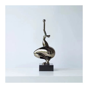 Moderne abstrakte Yoga-Mädchen Statue aus Kunstharz und Metall in Silber als dekorative Skulptur für dein Zuhause
