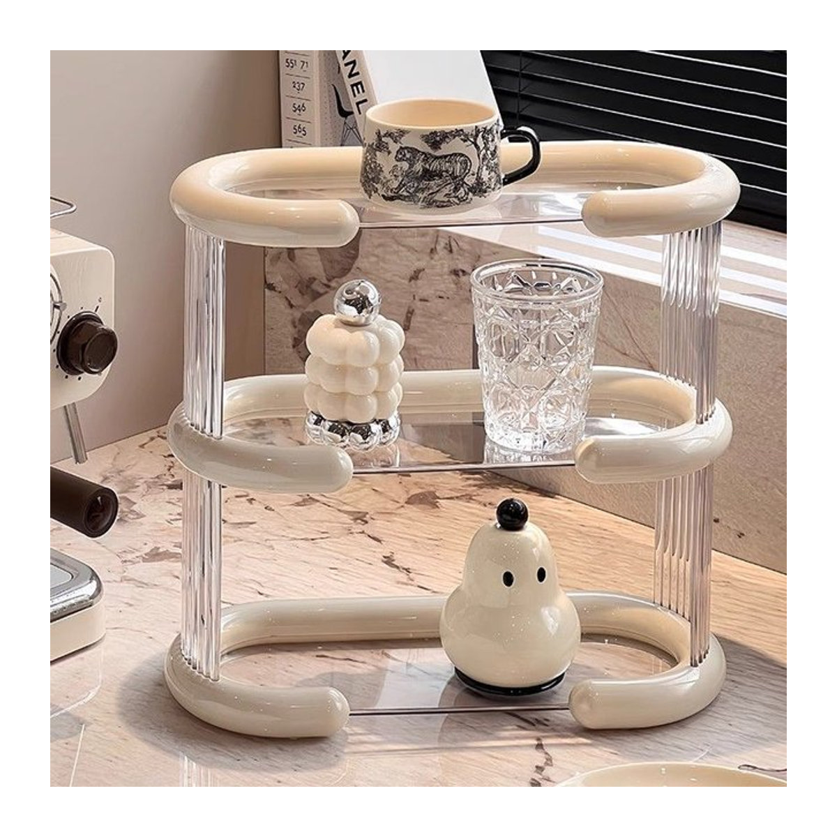 Moderne Acryl-Kommode als Aufbewahrungsregal für Parfüm und Schminkzubehör in Transparent oder Creme - Bild 1