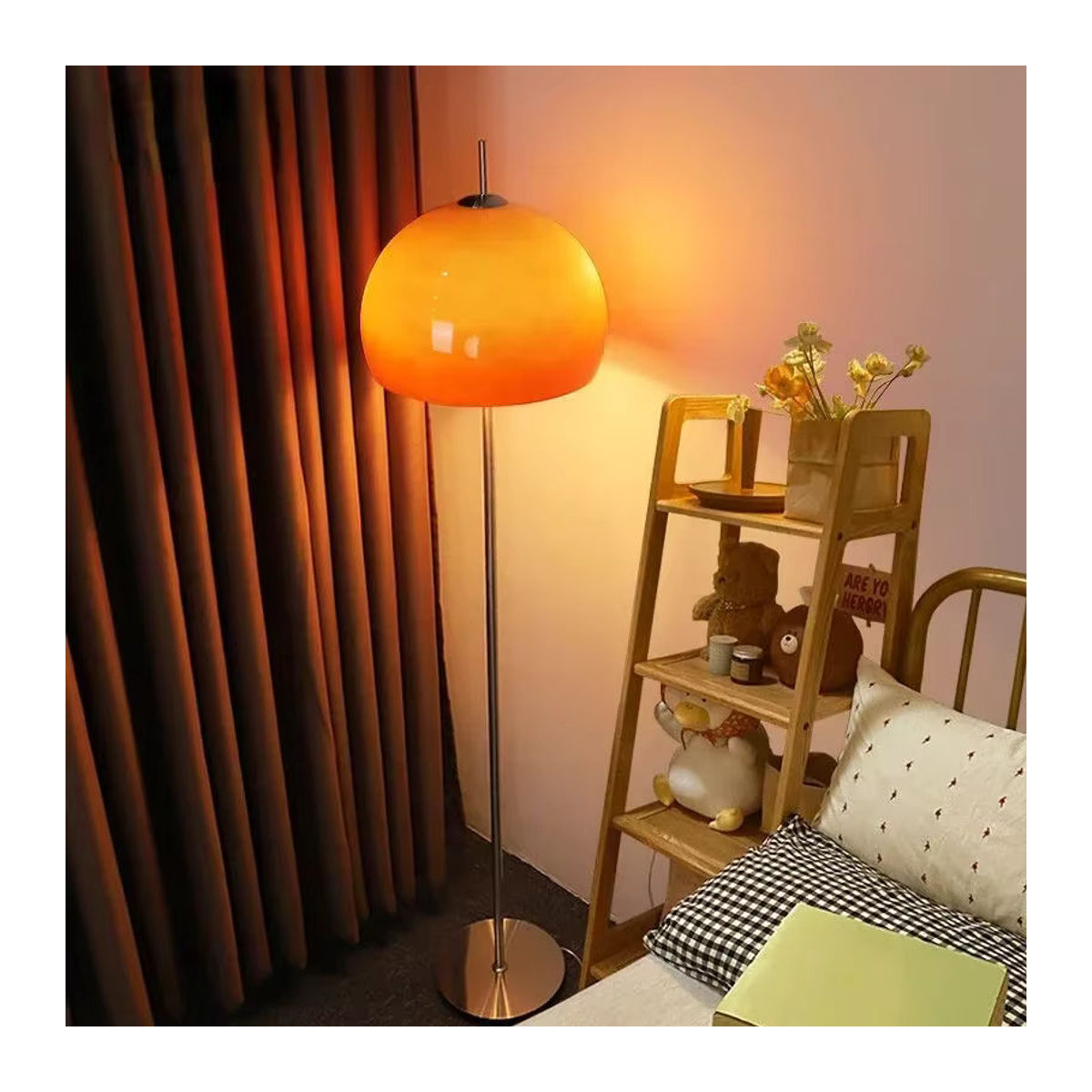 Moderne Bauhaus LED Stehlampe aus Glas in Orange im Skandinavischen Design - Bild 2