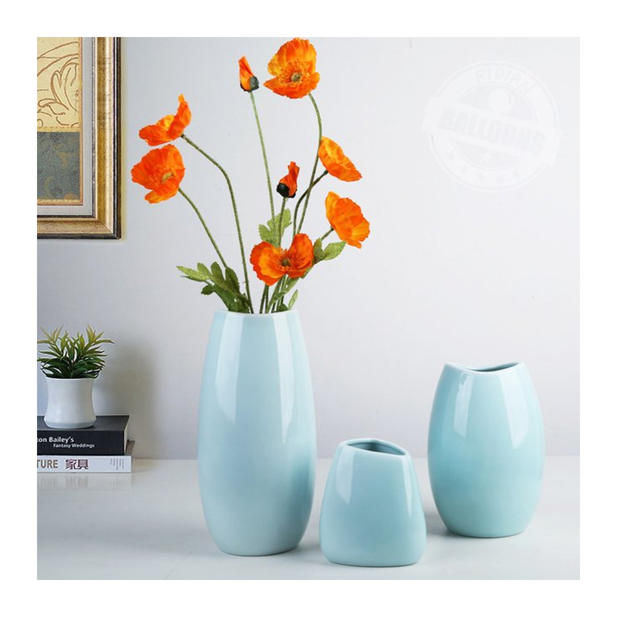 Moderne Keramik Vase im Nordic Design für Schnittblumen, Weiß und Cyan, bauchig und rund, H: 11,5 cm, B: 11,5 cm, T: 11,5 cm - Bild 1