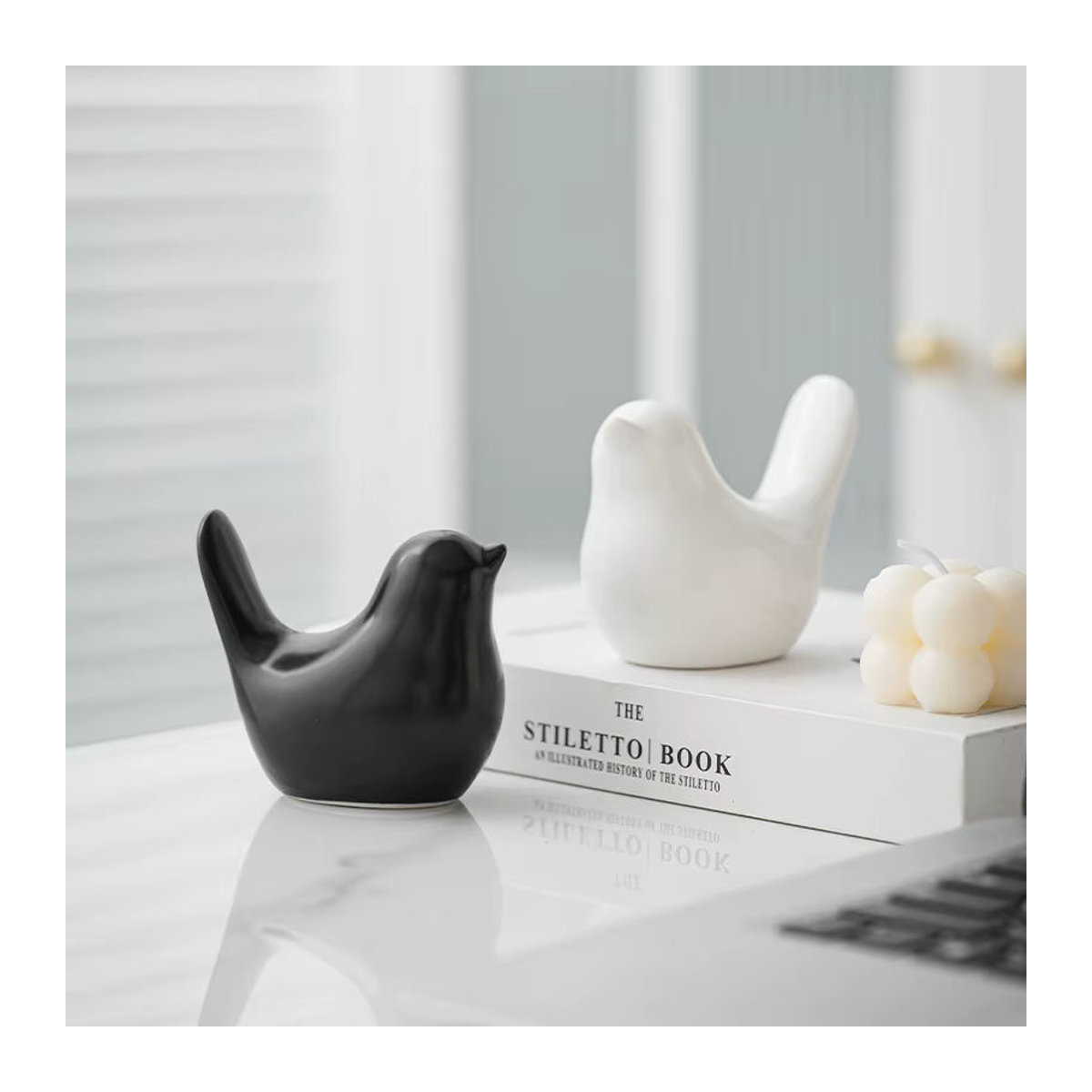 Moderne Keramik Vogel Figuren in Schwarz als dekorative Ornamente für dein Zuhause oder Hochzeiten - Bild 2