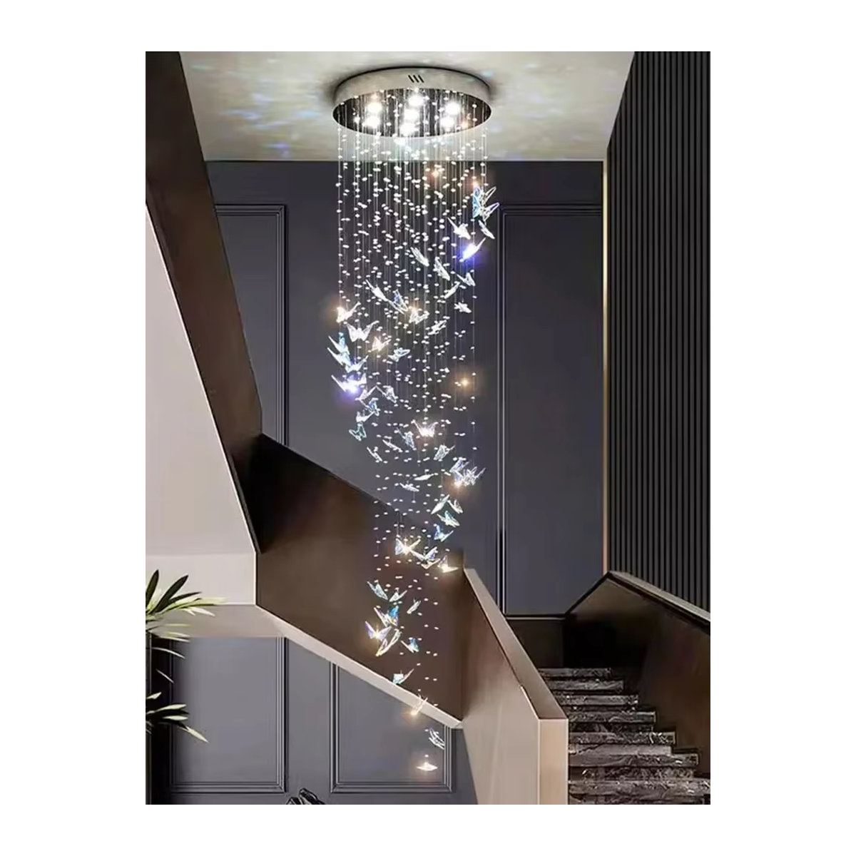 Moderne Kristall-Hängelampe von JIANKEXING als rotierender Schmetterlings-Kronleuchter aus Glas in Silber und Bunt für dein Wohnzimmer oder Loft - Bild 7
