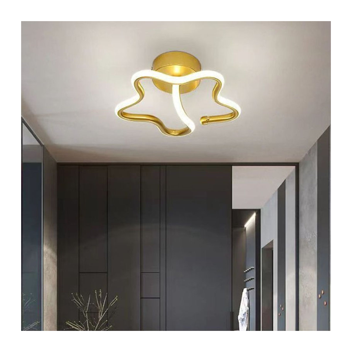 Moderne LED-Deckenleuchte aus Aluminium von CETANT in Gold für Wohnzimmer, Schlafzimmer und Flur - Bild 1