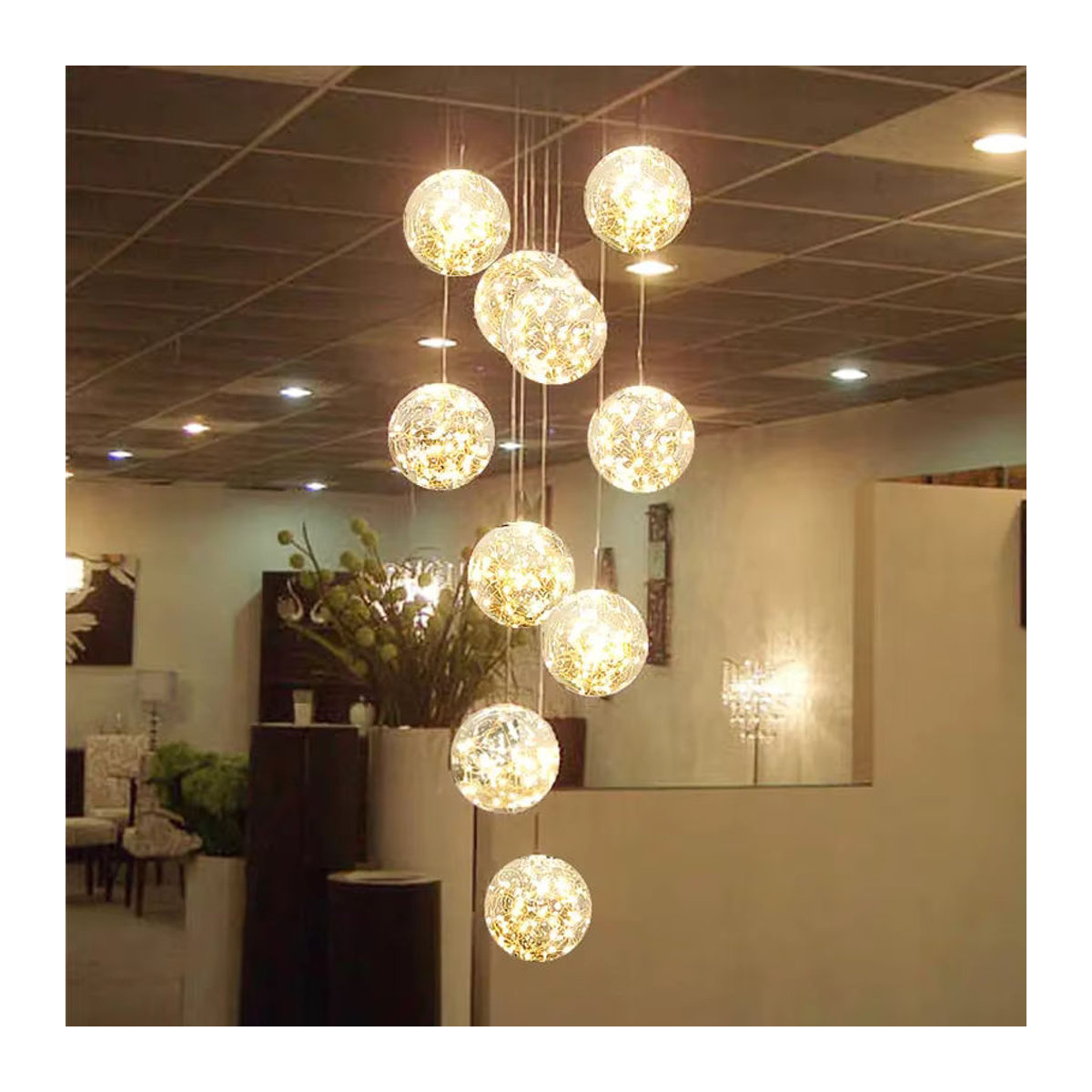 Moderne LED Kronleuchter von JIANKEXING in Glas-Optik als kreative Wendeltreppe für Wohnzimmer, Restaurant oder Hotel in Grau oder Bunt - Bild 1