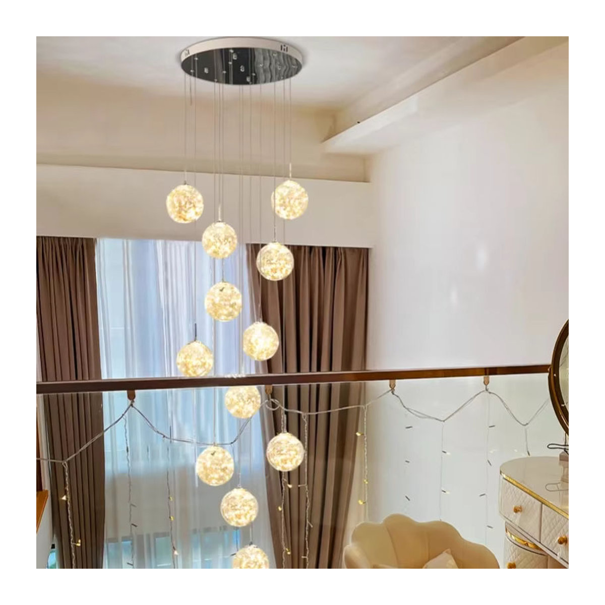 Moderne LED Kronleuchter von JIANKEXING in Glas-Optik als kreative Wendeltreppe für Wohnzimmer, Restaurant oder Hotel in Grau oder Bunt - Bild 3
