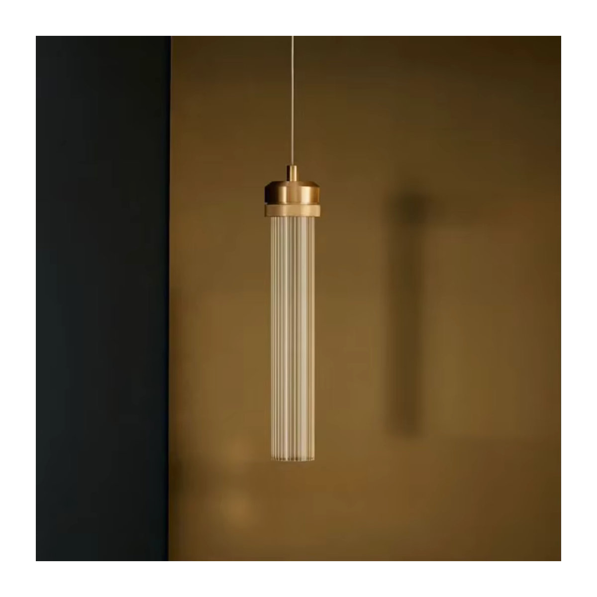 Moderne LED Pendelleuchte aus Glas für Schlafzimmer, Küche und Restaurant - Bild 2