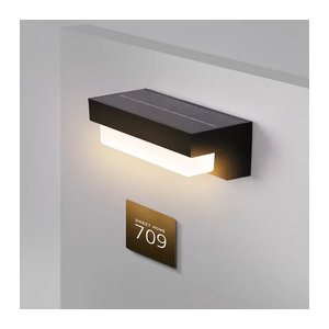 Moderne LED Solar Wandleuchte Schwarz Wasserdicht für Außenbereich Balkon und Garten