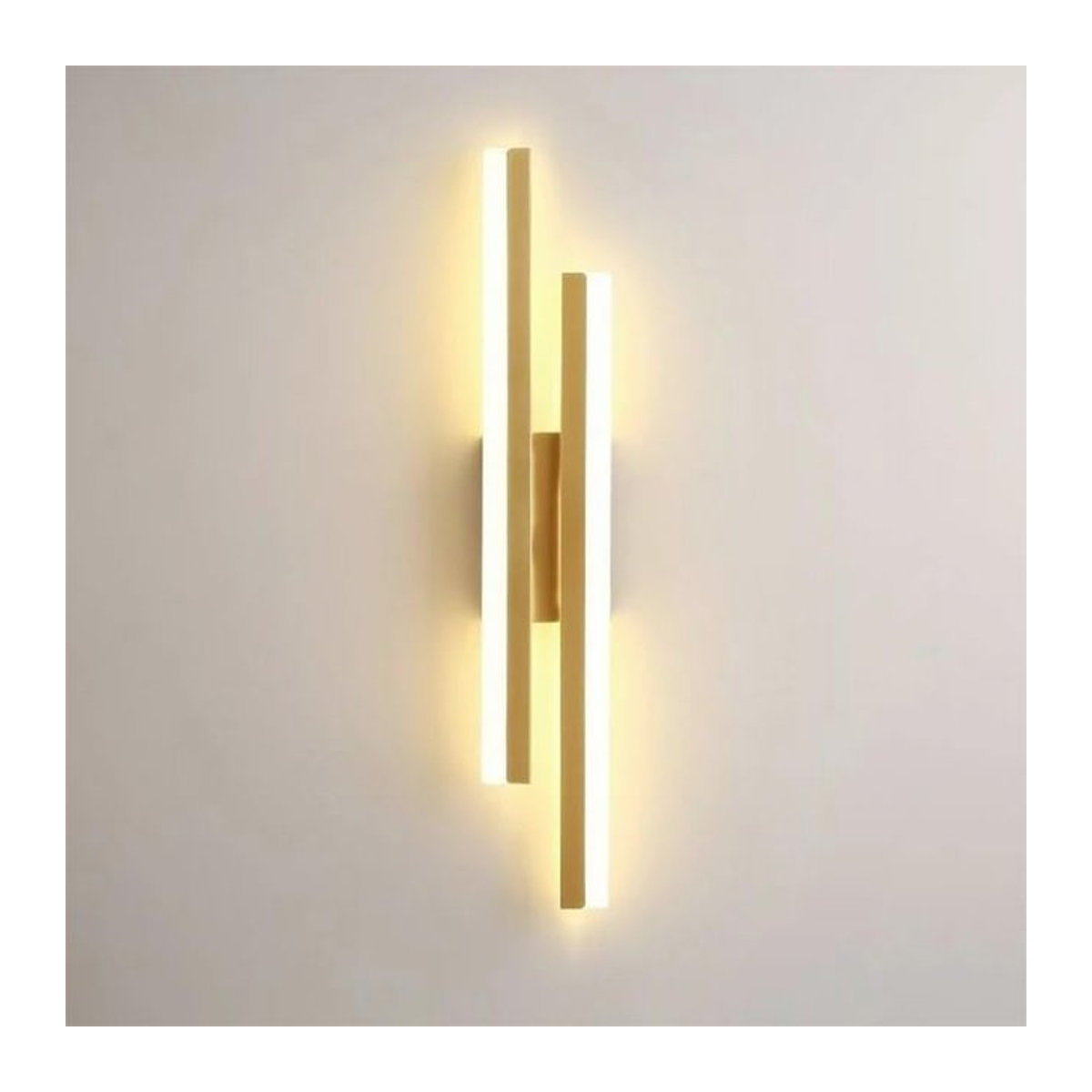 Moderne LED Wandleuchte aus Acryl und Metall in Gold mit 16W und warmweißem Licht (3000K) - Bild 1