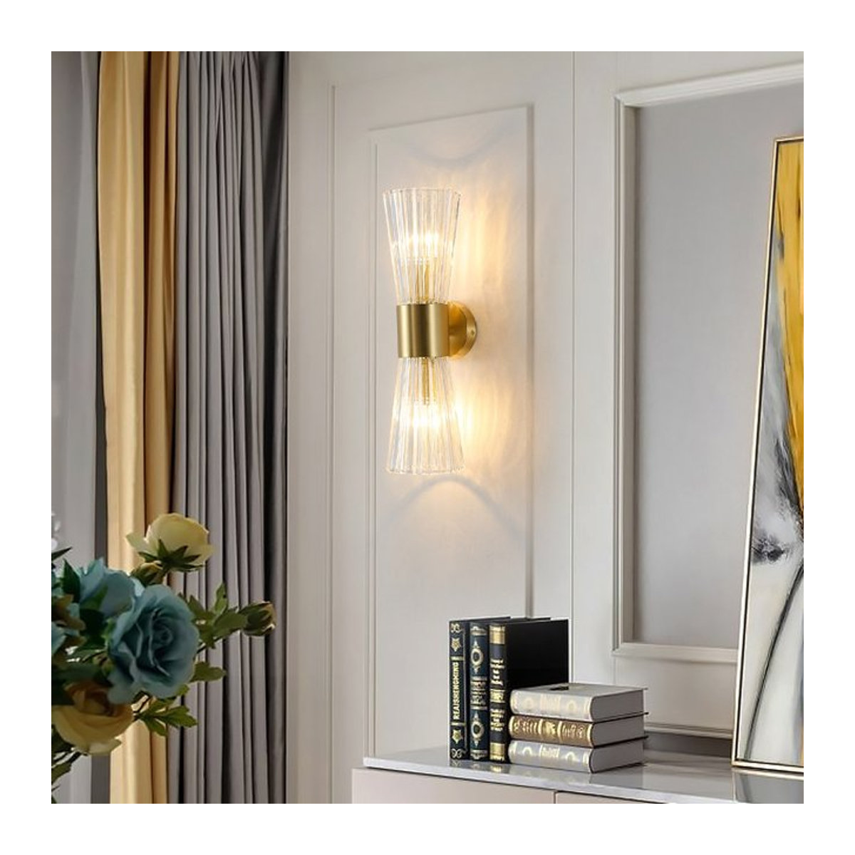 Moderne LED-Wandleuchte von Timebus in Gold mit Glaselementen für Wohnzimmer und Schlafzimmer - Bild 1