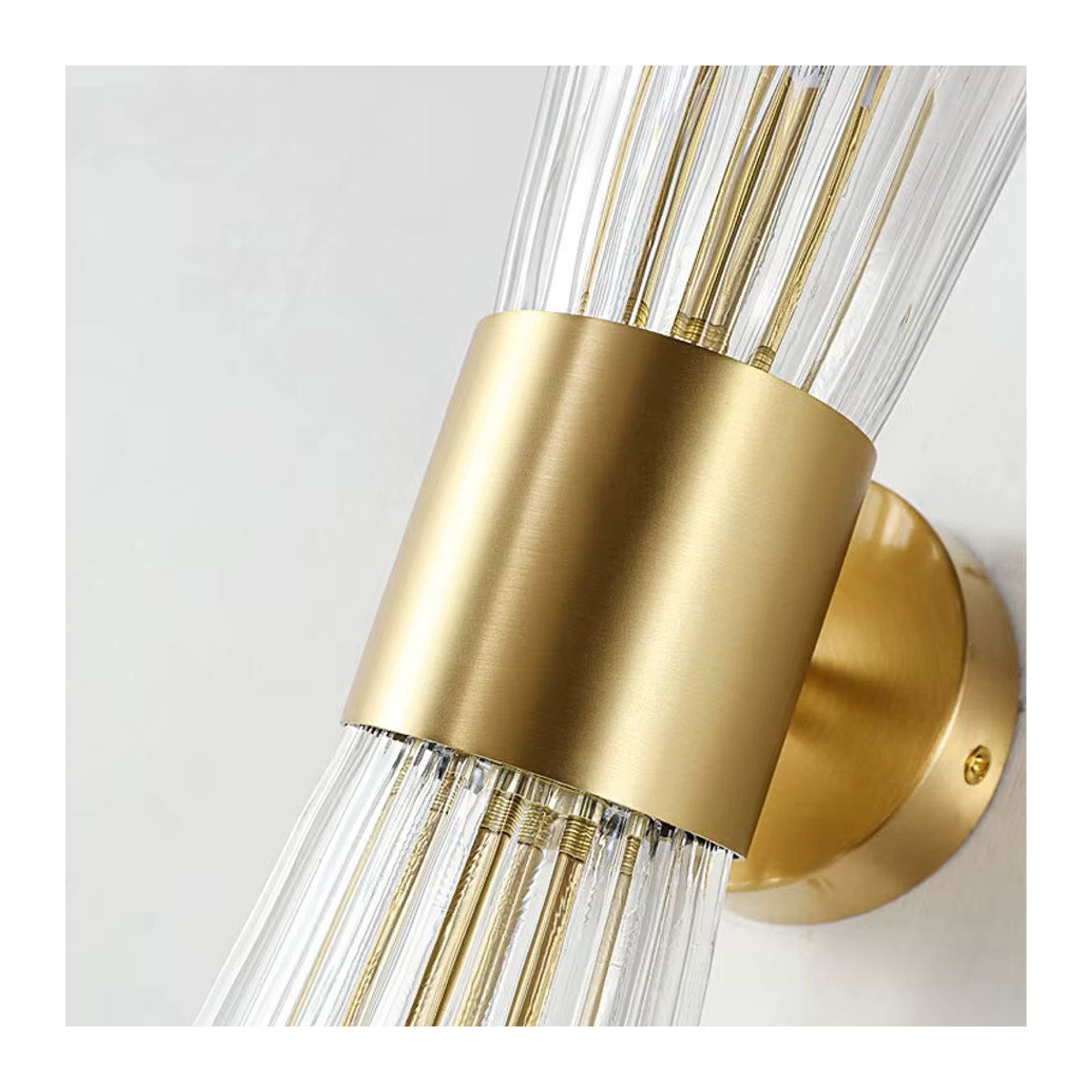 Moderne LED-Wandleuchte von Timebus in Gold mit Glaselementen für Wohnzimmer und Schlafzimmer - Bild 5