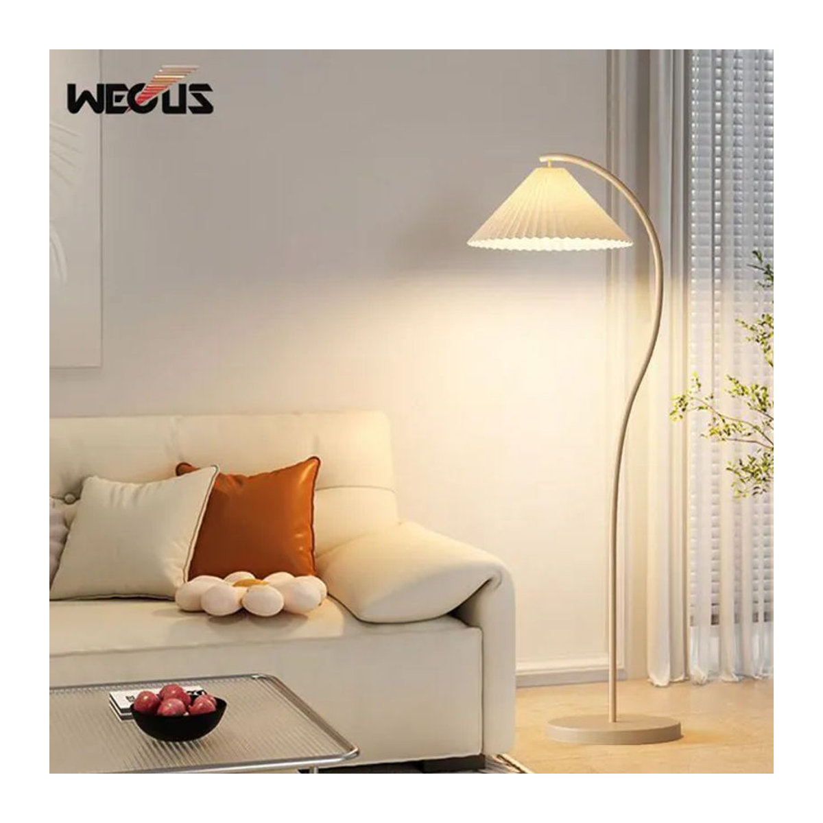 Moderne minimalistische Stehlampe von wecus in Beige für Wohnzimmer und Schlafzimmer - Bild 1